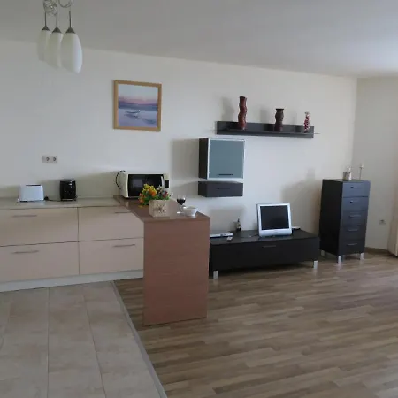 Апартаменти Свети Георги - Saint George Apartments Kavarna Exterior photo