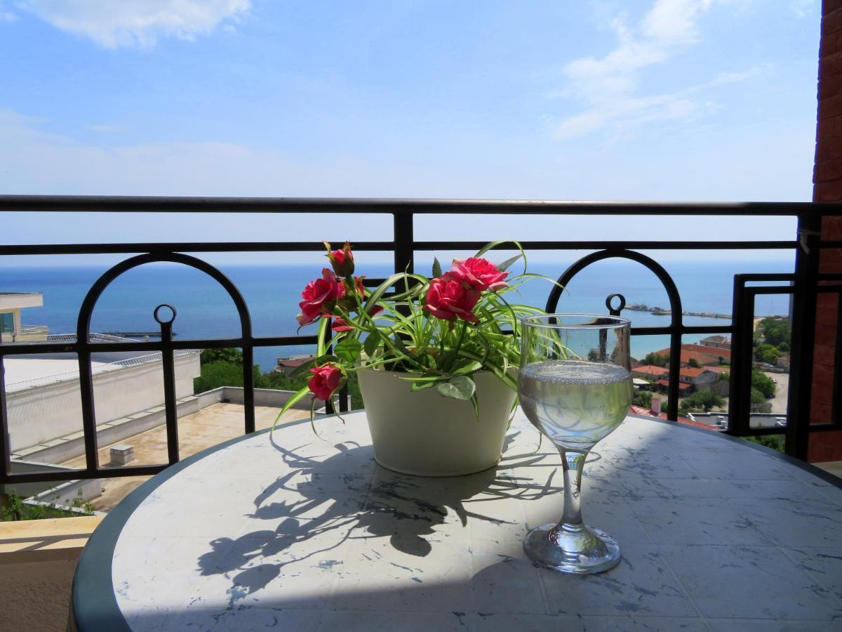 свети георги - Saint George Apartment Kavarna