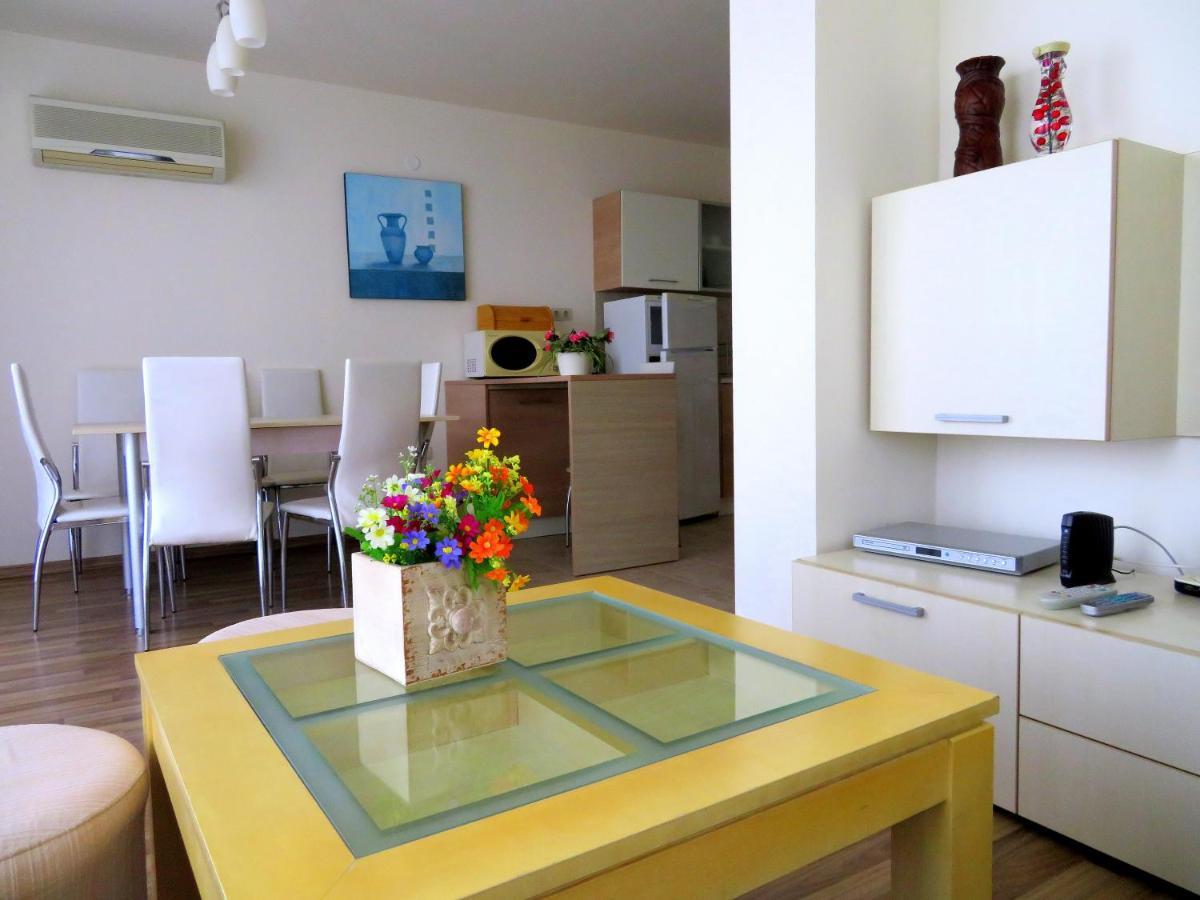 свети георги - Saint George Apartment Kavarna